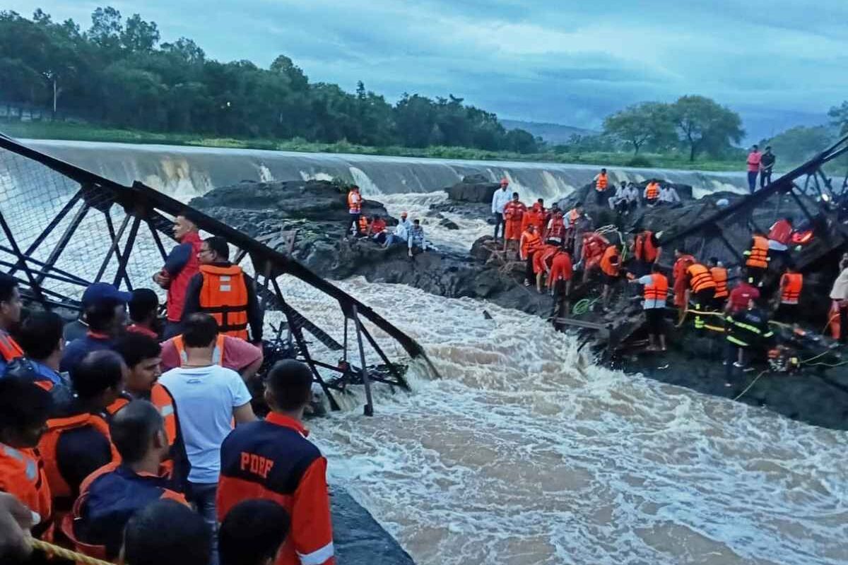 Pune Bridge Collapse 2025