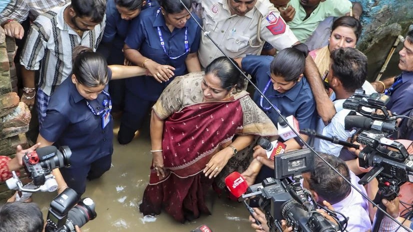 Delhi cm Rekha Gupta