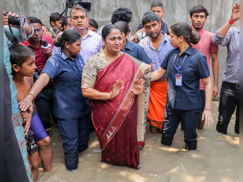 Delhi cm Rekha Gupta