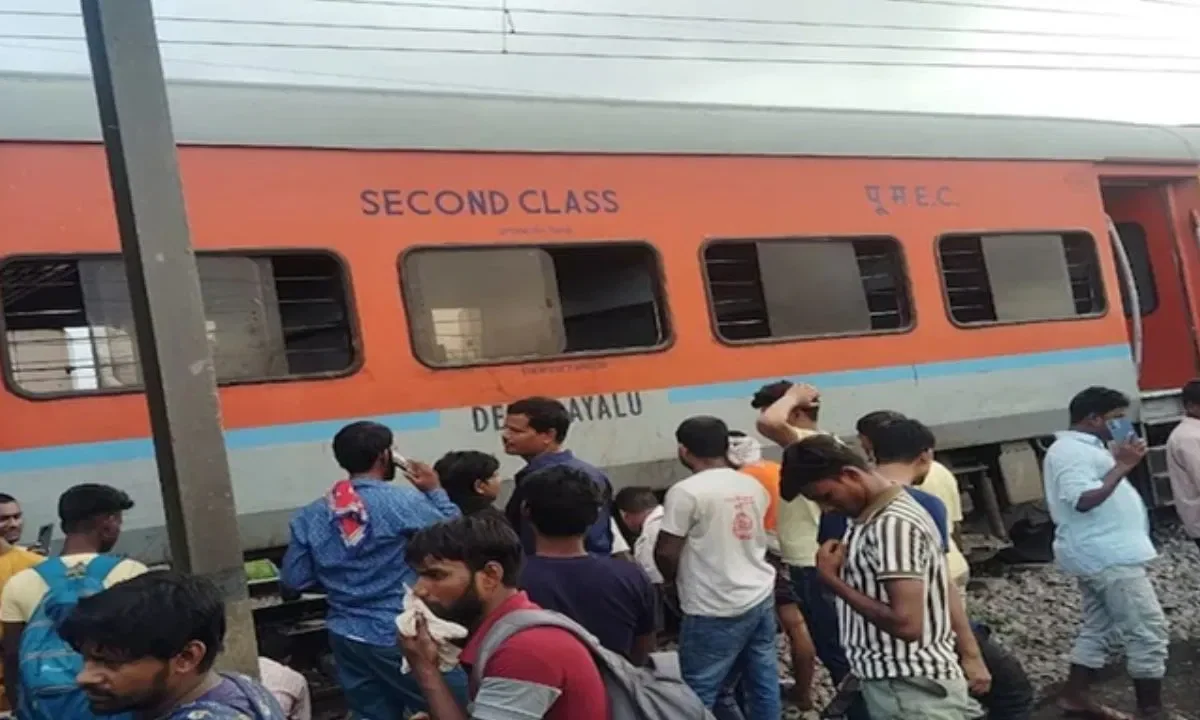 Sabarmati Jansadharan Express accident